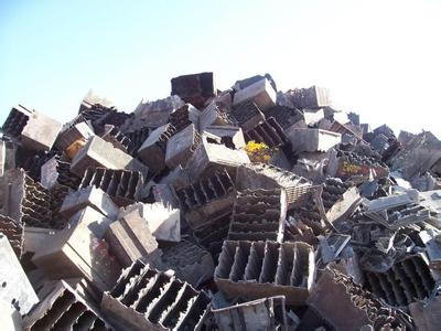 建筑廢料回收現場 (9)